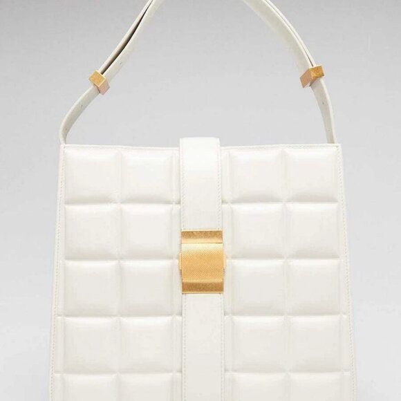 Bottega Veneta Handbags - Bottega Veneta White Maxi Intrecciato Nappa Leather Marie Shoulder Bag
